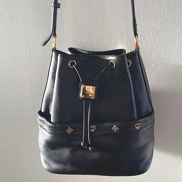 Vintage MCM Leather Bucket Bag - Picture 5 of 13